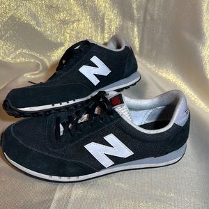 New Balance 410 Black Women’s Tennis Shoes